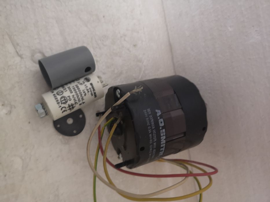 Silnik wentylatora parownika