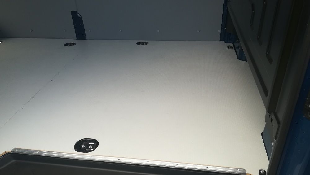 Zabudowa busa  nowa podłoga do Ford TRANSIT CUSTOM L1