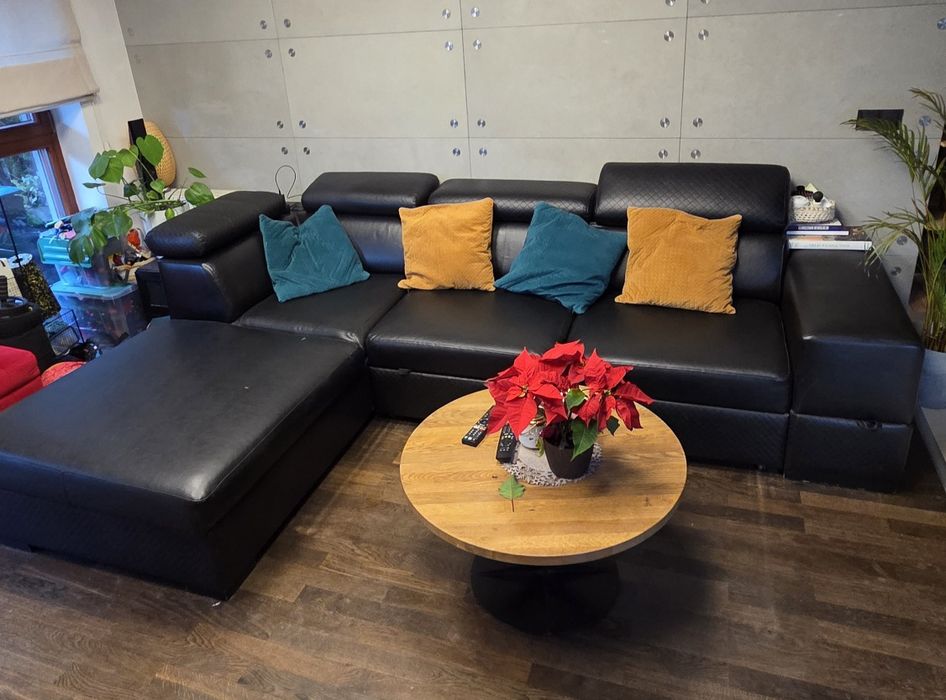 Duży narożnik z eco skóry z funkcją spania + 2 pojemniki