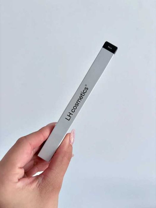 LH Cosmetics Kredka do oczu Kajal Pencil Eyeliner Black 1 g
