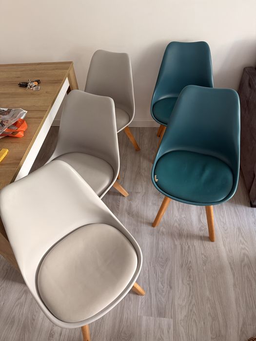 Krzesła w stylu skandynawksim. 5 sztuk