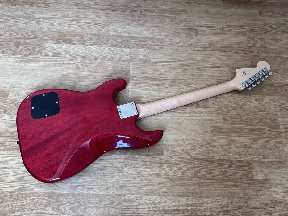 Новий Squier Paranormal Strat-O-Sonic Crimson Red