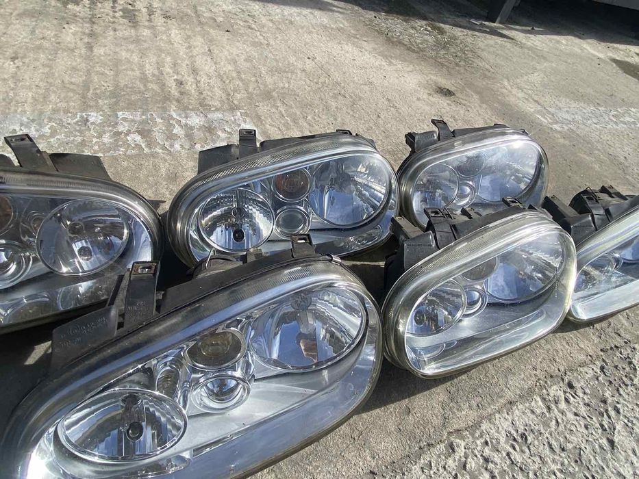 Фари Фольксваген Гольф 4 передні