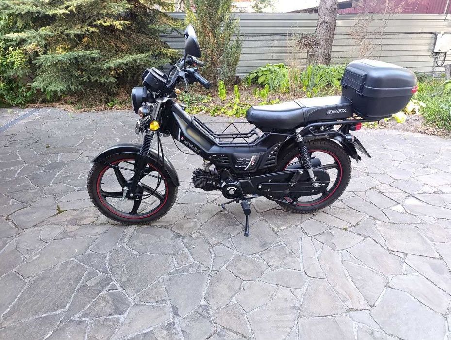 Мотоцикл Spark SP125C-1CF стан НОВОГО 227 км пробігу Кофр у подарунок
