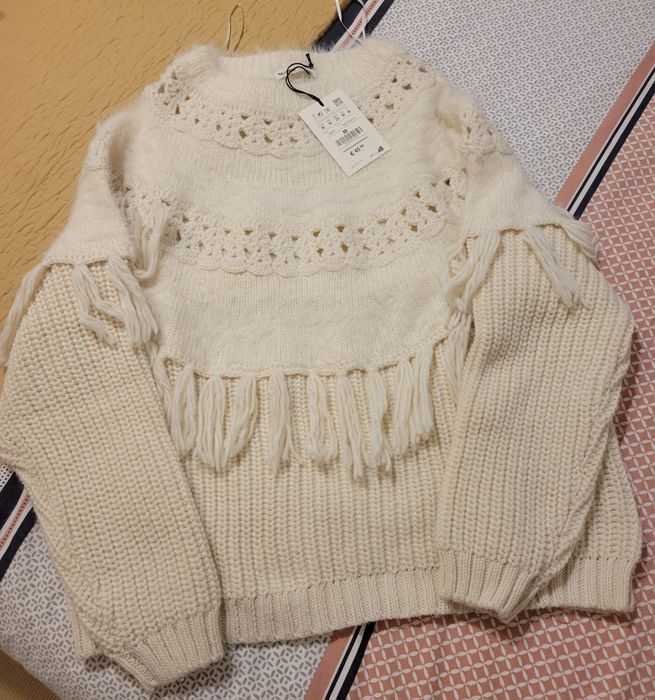 Camisola nova malha cor  cru tam.M pull & bear com etiqueta