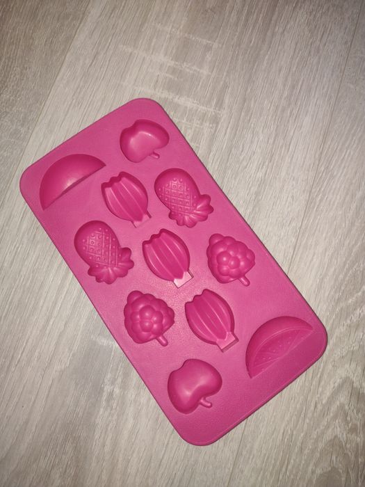 Foremki silikonowe na lód lub sok