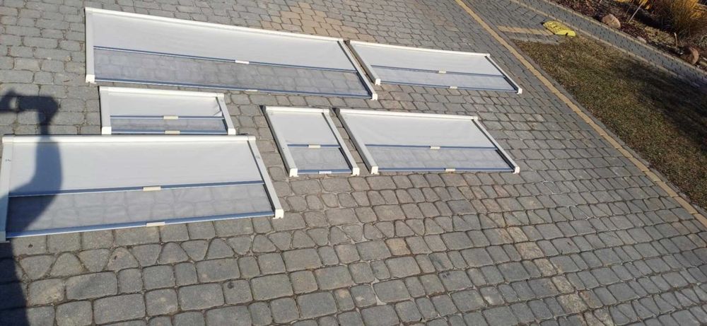 Roleta z moskitierą przyczepa kempingowa kamper