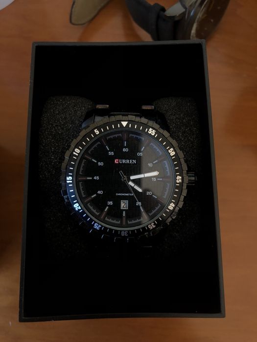 Relógio Curren novo