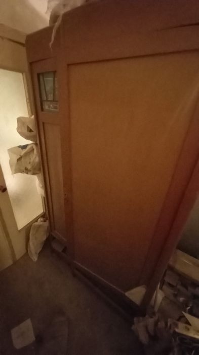 Шафа вінтажна під реставрацію