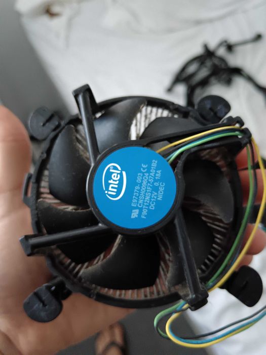 Cooler Intel original – Socket LGA1200 / LGA115x