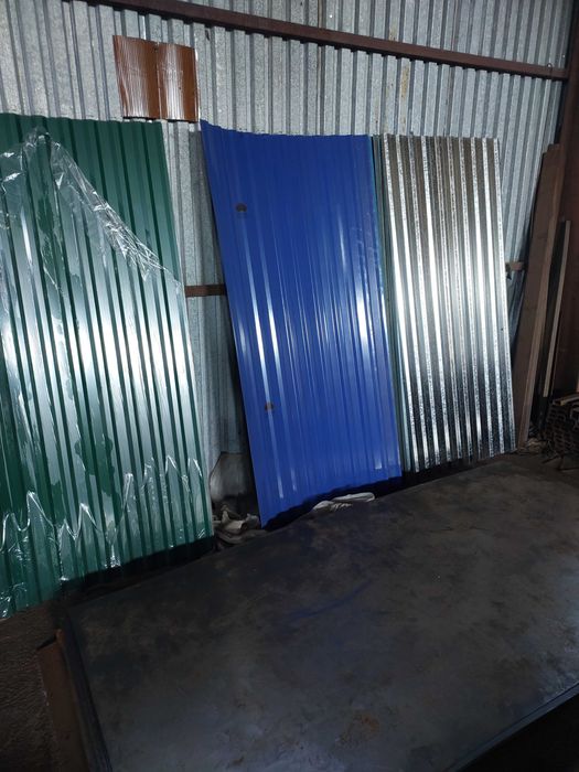 Профнаснастил цинк ПК20 толщина 0,55мм и цветной от 0,3мм до 0,42мм