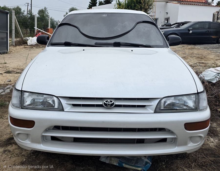 Toyota Corolla Star Van 2.0D 1993 – Incendiada traseira – Mecânica recente