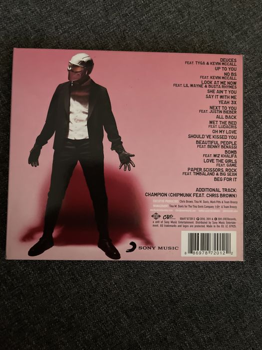 Chris Brown - F.A.M.E.