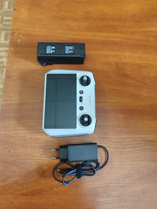 Мавік 3 про (наліт 29хв)