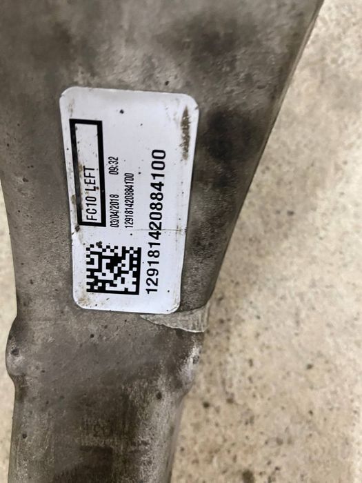 Audi q5 80a цапфа поворотный кулак левый и правый