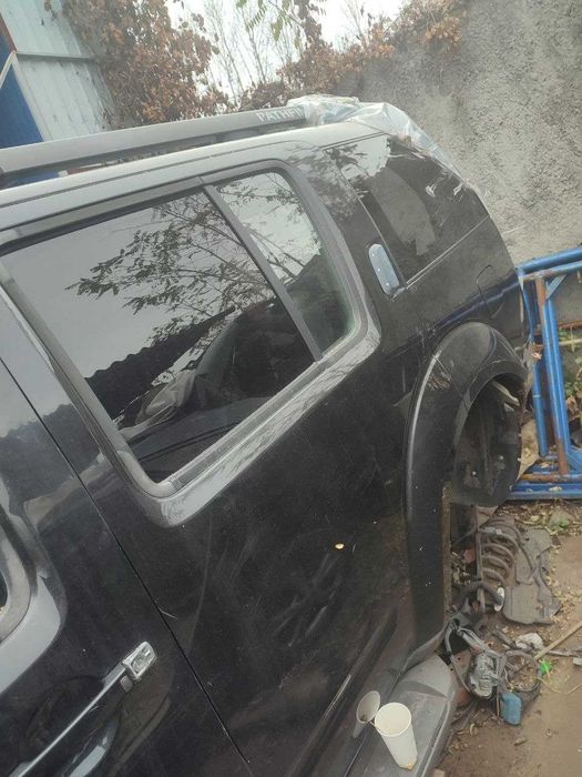 Кузов Nissan Parfinder R51/Четверть/Чверть/кузовні запчастини  R51