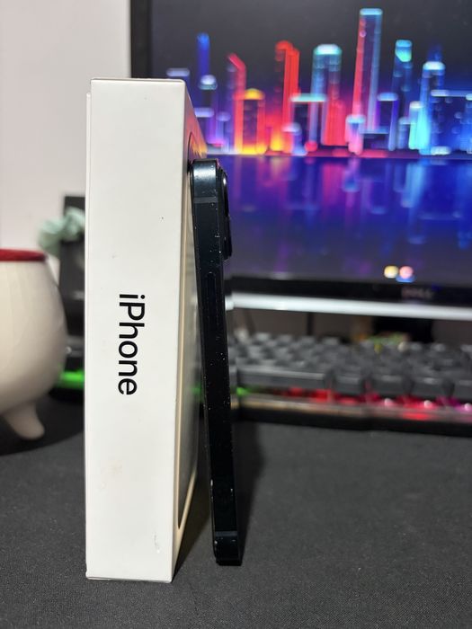 iPhone 13 mini opis