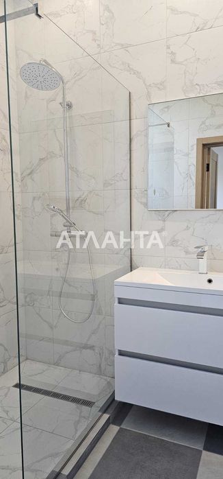 Дом новой постройки в Фонтанке