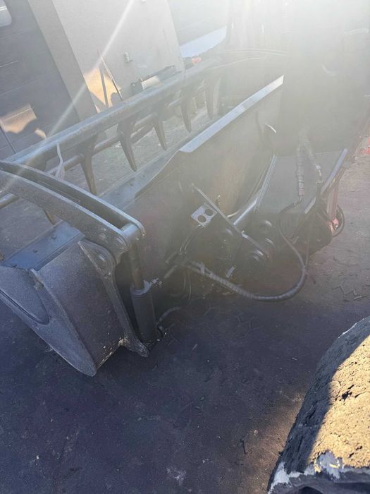 łyżka krokodyl szczeka ładowarka teleskopowa MANITOU oryginał 780kg