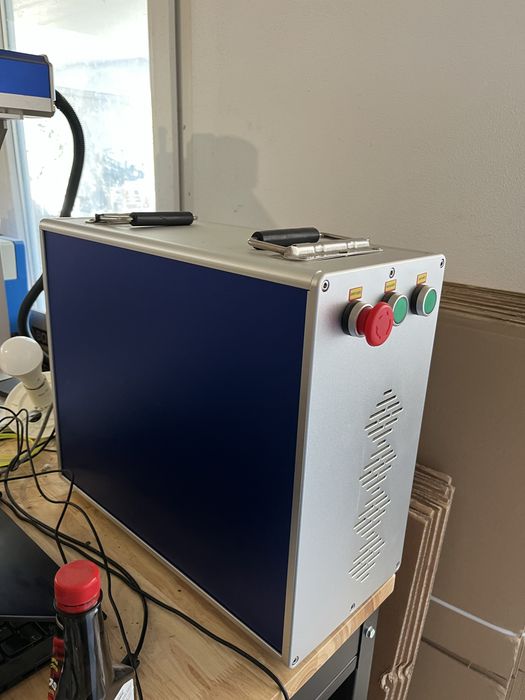 Máquina de corte a Laser