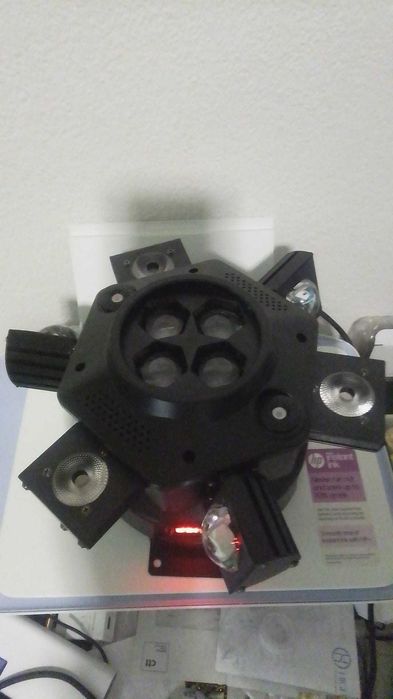 Luz DJ 6 Cabeças LED RGB 10W | Efeito Discoteca Profissional - Reage à Música