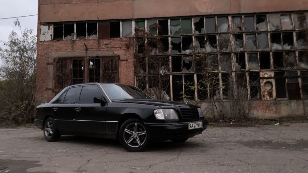Продам Mercedes w124