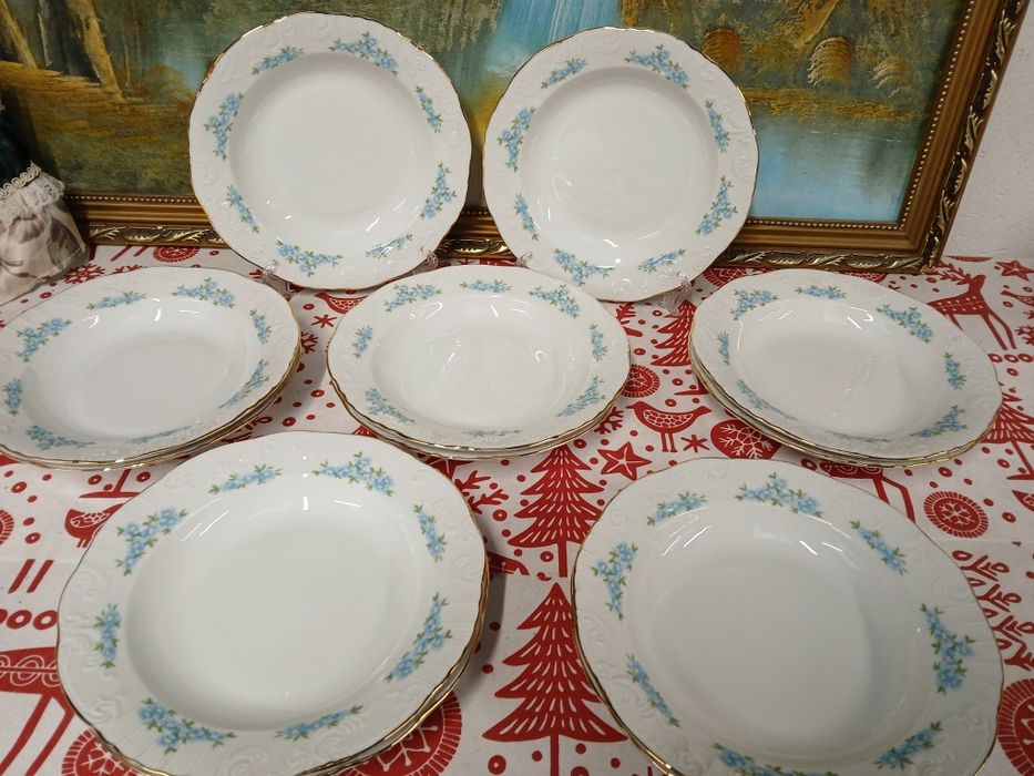 12 pratos fundos porcelana Vista Alegre