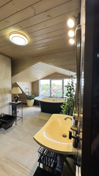 Продаж 2-поверх.пентхаус, новобудова  в центрі міста (вул.Ткаченка, 5)