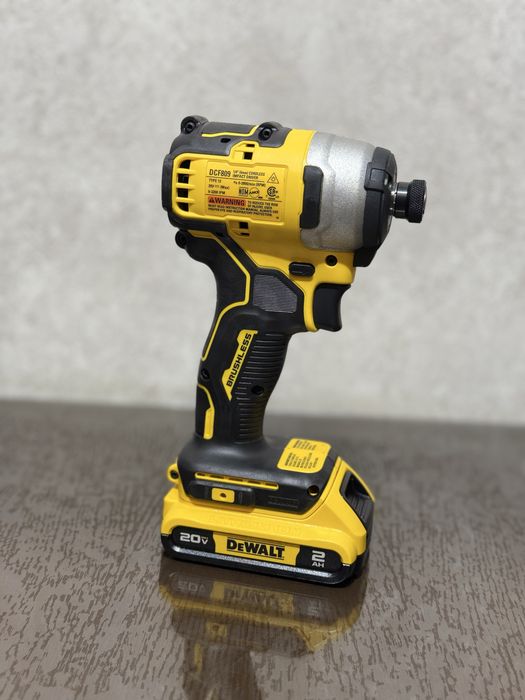 Набір Dewalt DCK225D2 Оригінал з США !!!