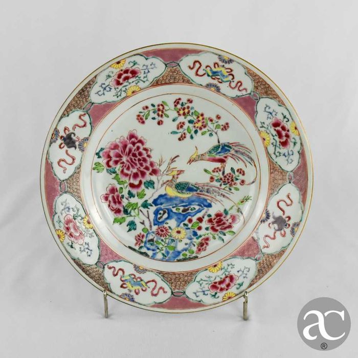 Prato em porcelana da china, Dinastia Qing, período Qianlong, séc. XVIII