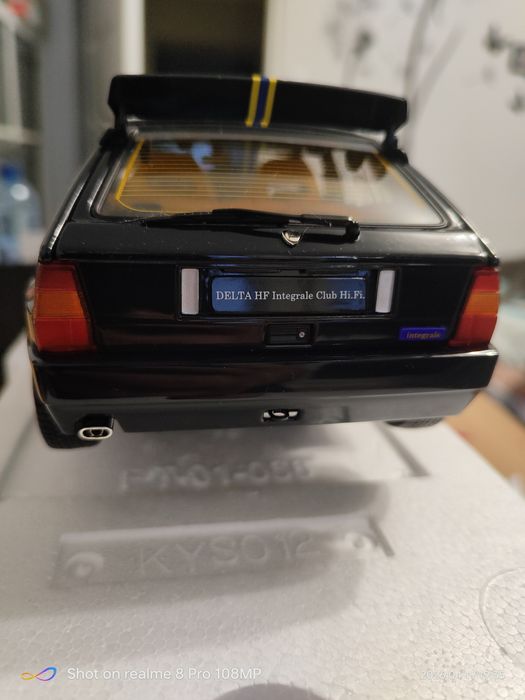 Model Lancia kyosho 1:18