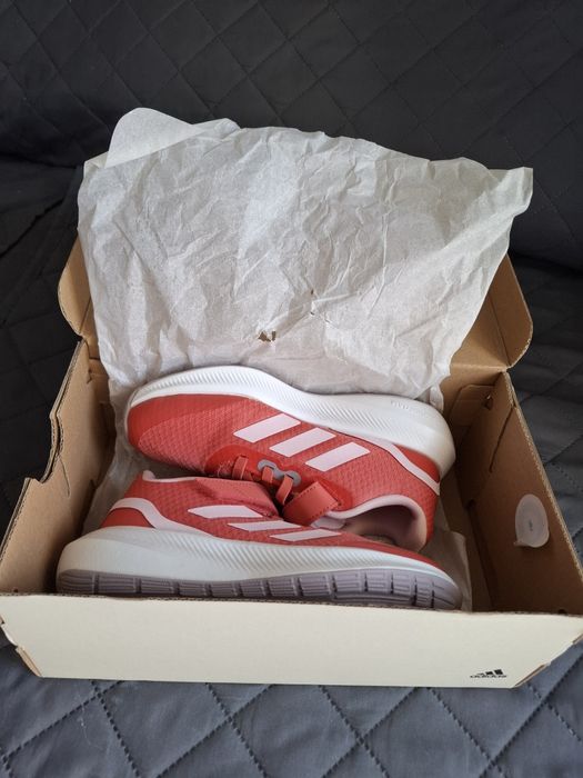 Tenis Adidas Runfalcon 3.0 tamanho 31