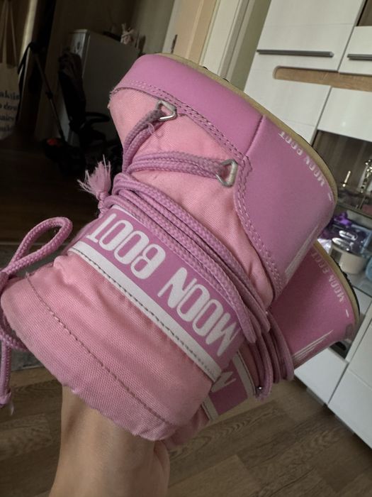 Дитячі UGG,Moon Boot для дівчинки