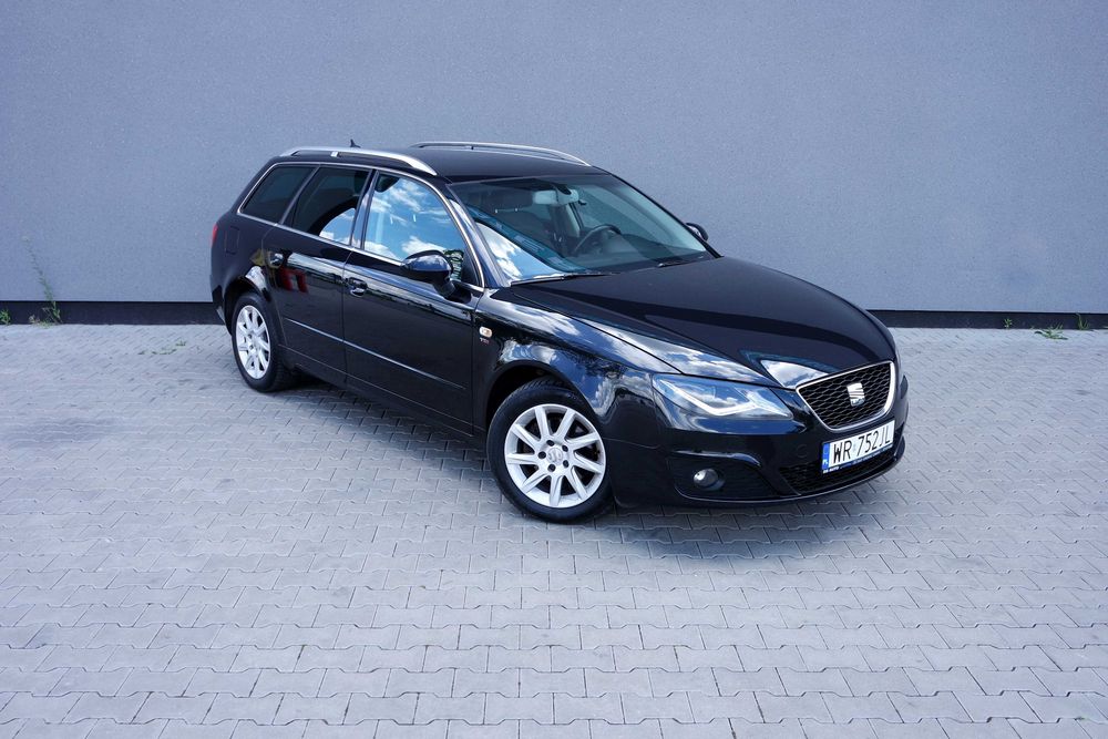 Seat Exeo ST po liftingu 2.0 TDI 2 x koła alu  oryginalny lakier
