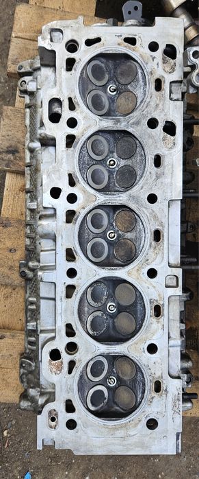 Ford 2.5 T Volvo kompletna głowica