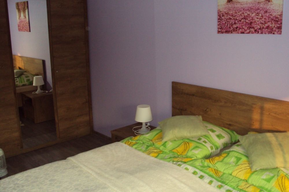 Słoneczny apartament z dużym tarasem - 150 m od morza.