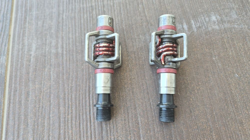 Crankbrothers Eggbeater 3