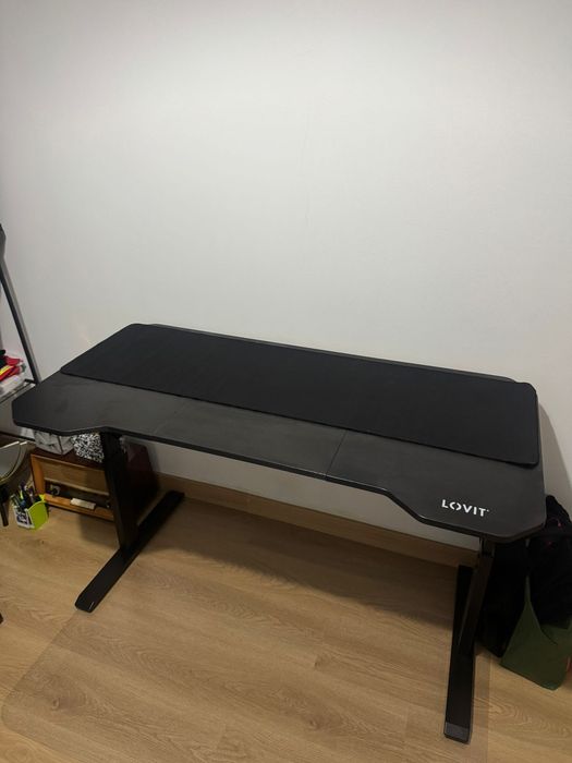 Mesa Gaming LOVIT (120cm/60cm)