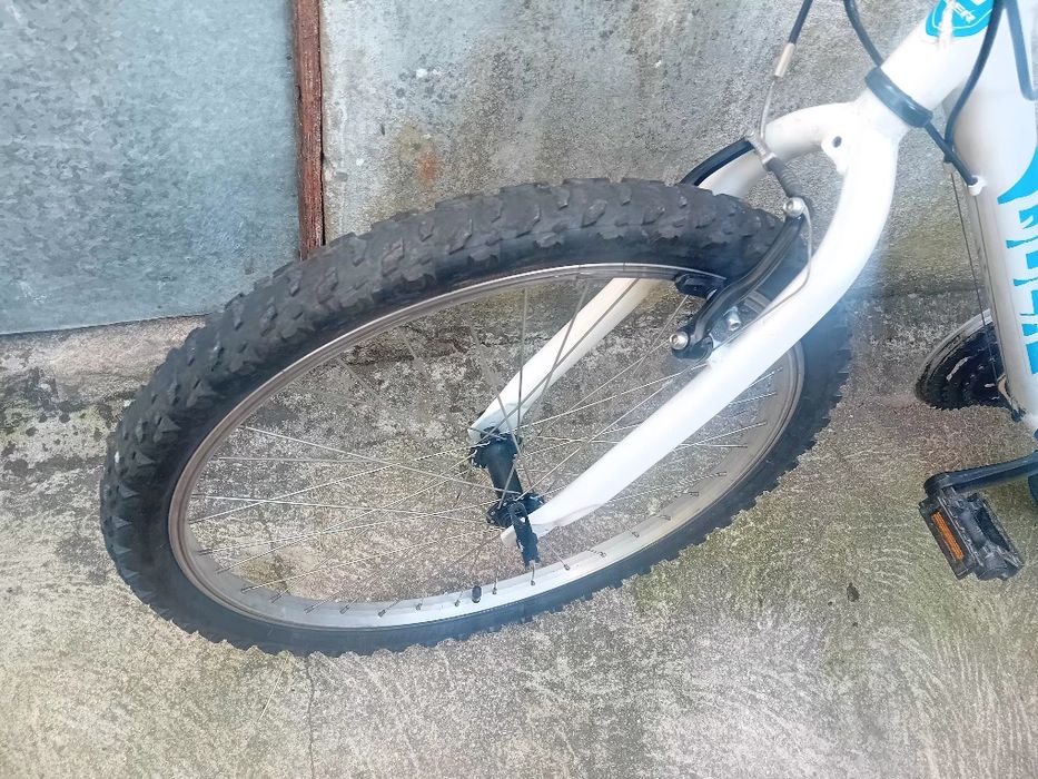 Bicicleta QUER 24 semi-nova