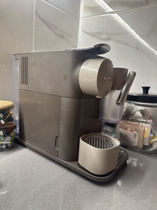 Nespresso DeLonghi