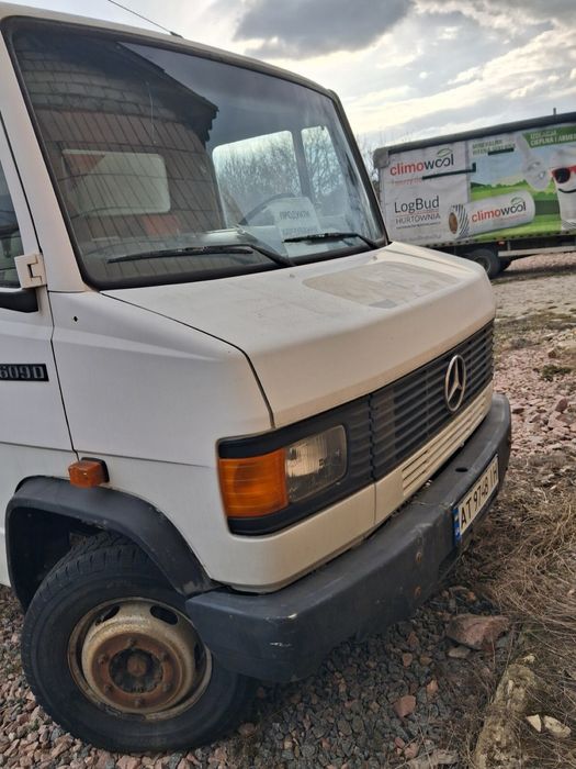 Мерседес рекс 609D