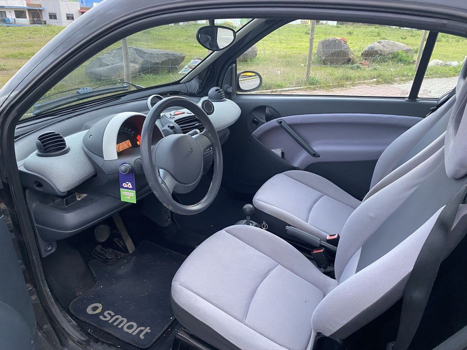 SMART COUPE em bom estado (POUCOS KMS)