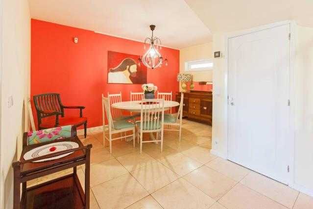 Moradia em Lavra a 500 metros do mar