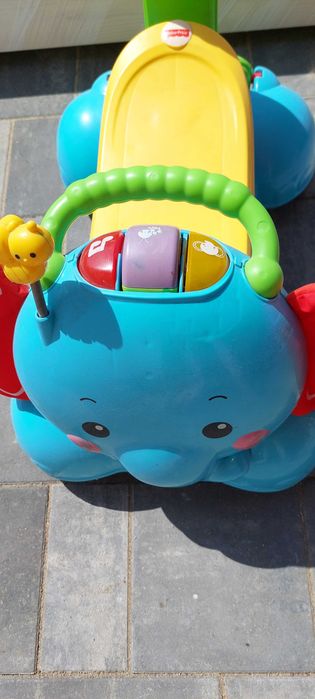 Jeździk pchacz słonik fisher price