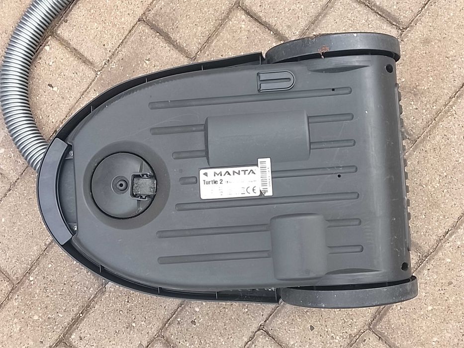 Mocny odkurzacz workowy, używany  .MANTA - 1800W Polecam!