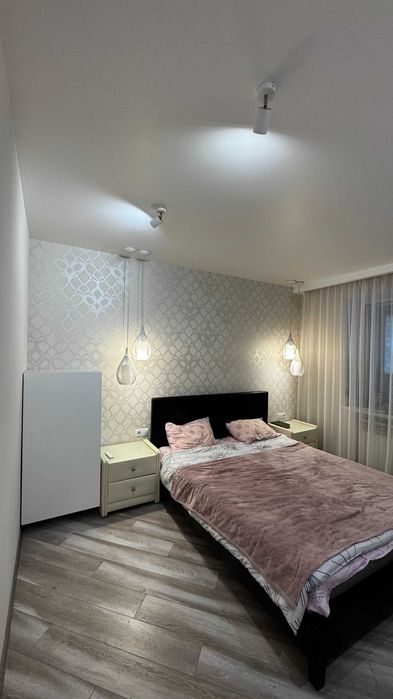 Продам шикарную 3 к.кв в Чугуеве (Авиатор)