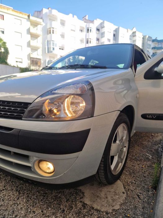 Renault clio 1.2 16v