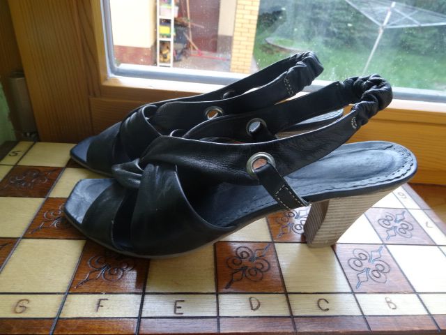 Buty, sandały - rozm. 38