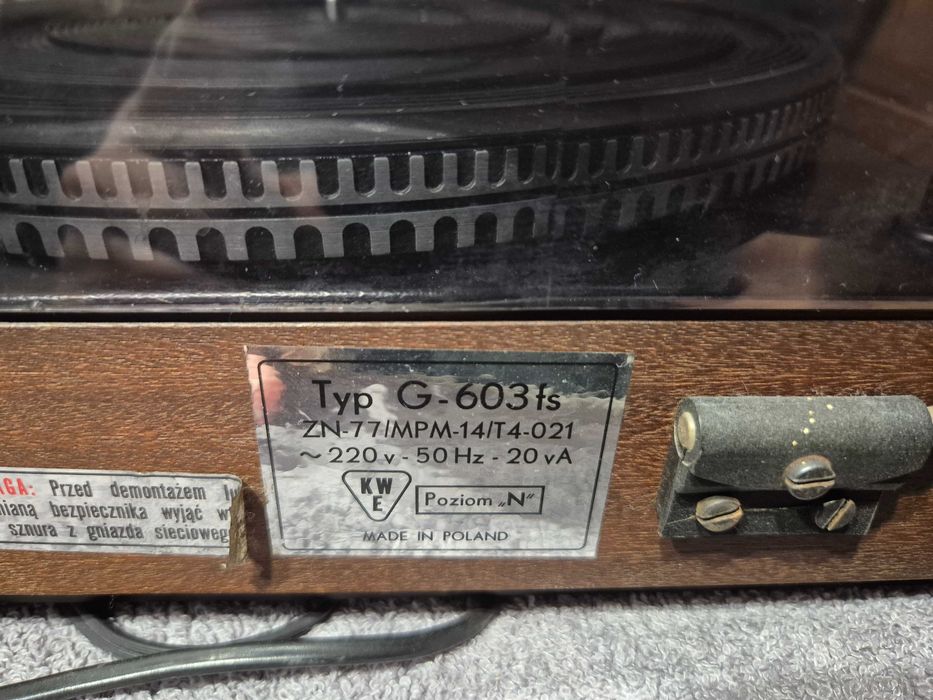 Gramofon Bernard G-603fs