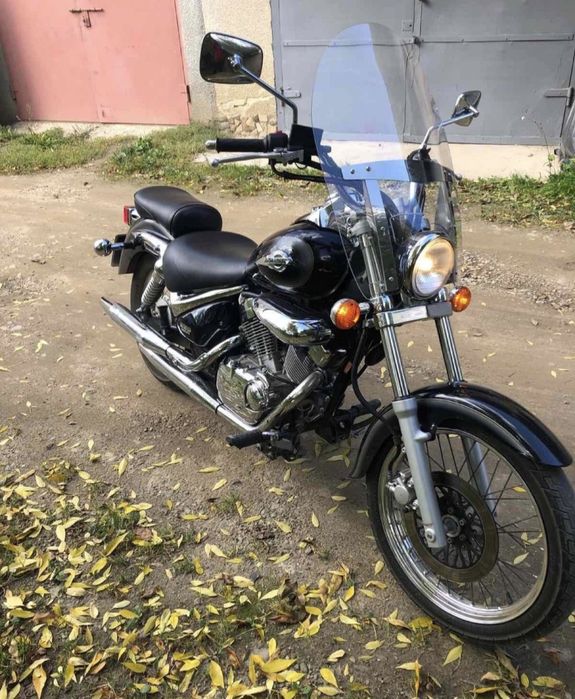 Suzuki Intruder 250